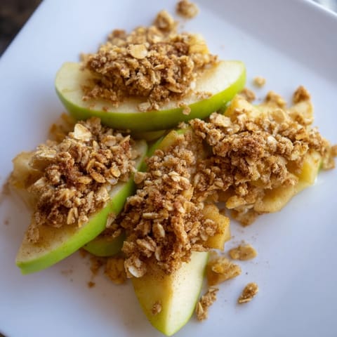 Rustic Apple Cinnamon Crumb